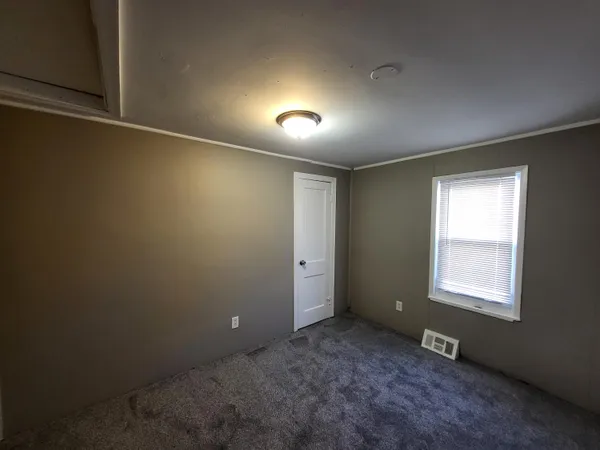 $149,500 | 2216 Goulson Avenue, Warren, MI 48091
