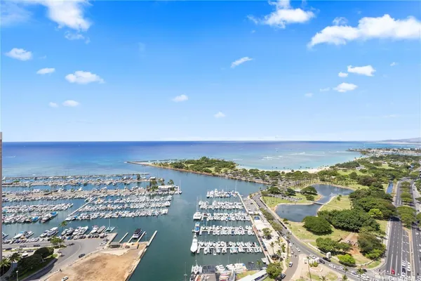 $5,500 | 1650 Ala Moana Boulevard, Unit 4005, Honolulu, HI 96815