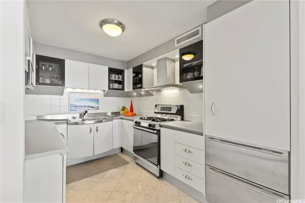 $5,500 | 1650 Ala Moana Boulevard, Unit 4005, Honolulu, HI 96815