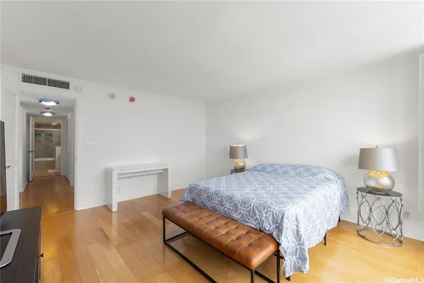 $5,500 | 1650 Ala Moana Boulevard, Unit 4005, Honolulu, HI 96815