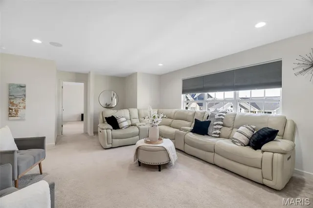 $698,000 | 710 Antler Ridge Drive, St. Charles, MO 63301