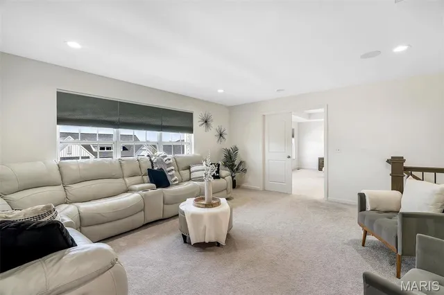 $698,000 | 710 Antler Ridge Drive, St. Charles, MO 63301