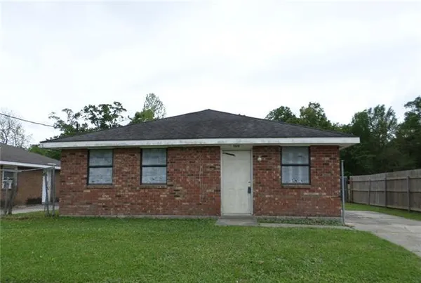 $89,900 | 1408 Green Avenue, St. Bernard, LA 70085