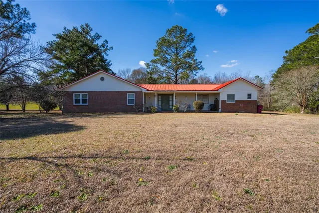 $299,500 | 288 Robin Road, Alma, GA 31510