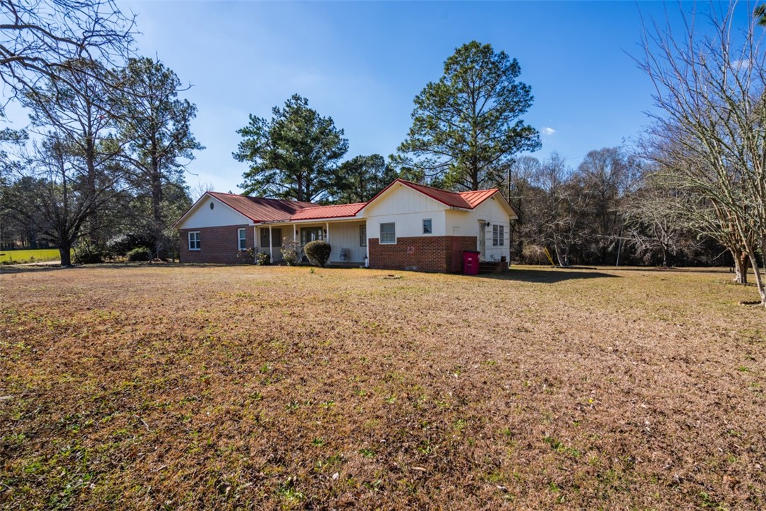 288 Robin Road Alma, GA 31510 - Photo 2 of 33