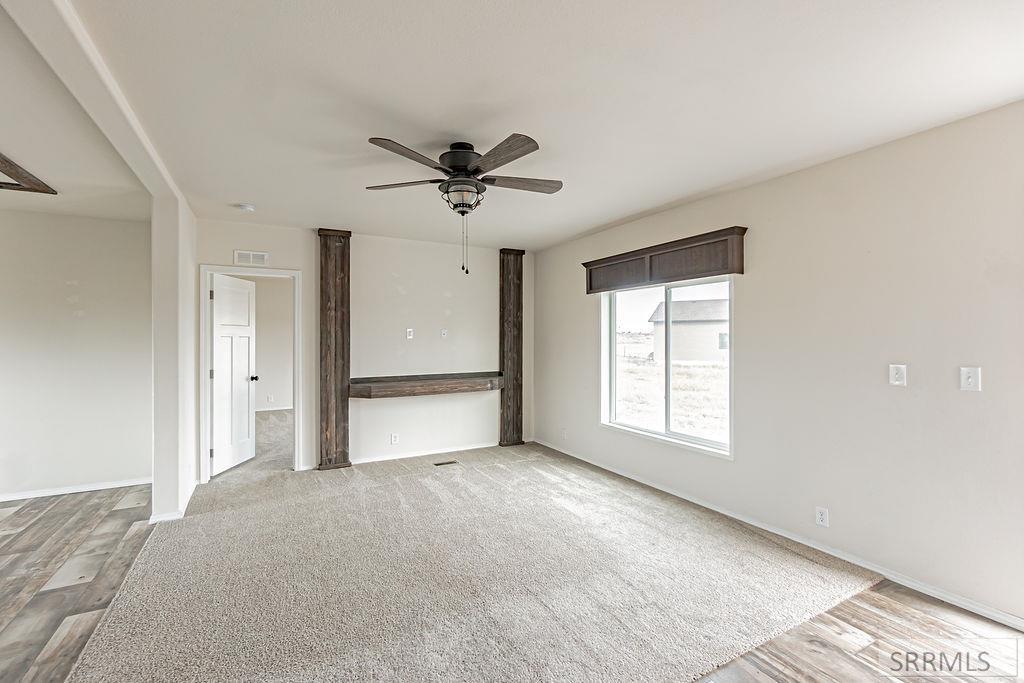 3017 East 750 Street Chester, ID 83421 - Photo 5 of 49 Front Entry/Living Room