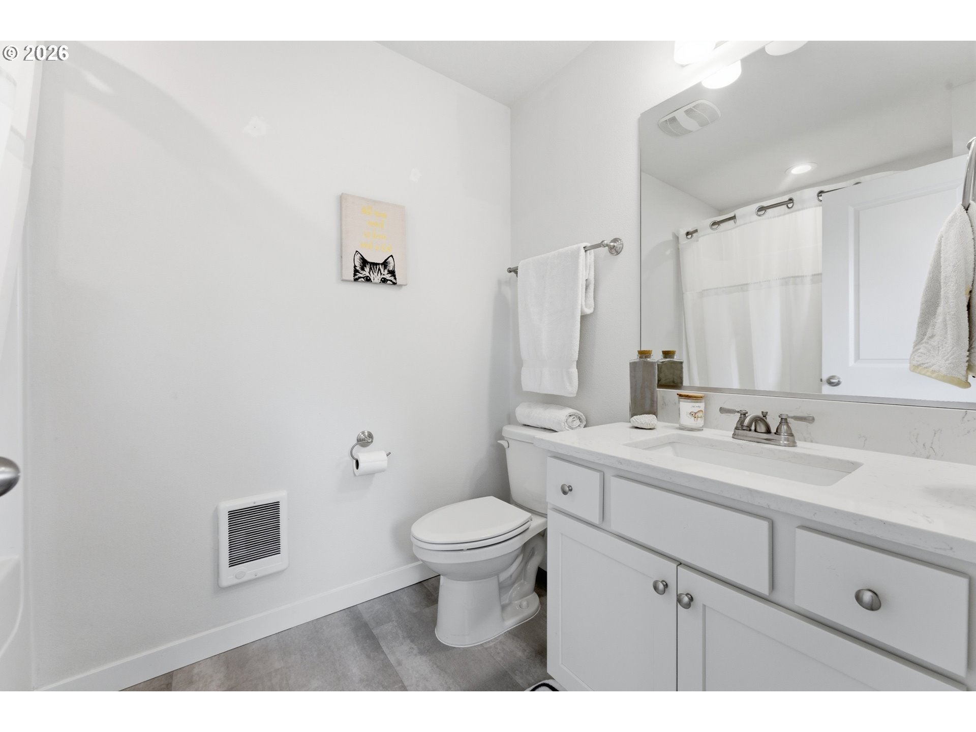 4914 Southeast 84th Avenue Portland, OR 97266 - Photo 24 of 31 Bathroom