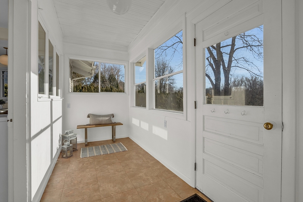 252 Lexington Road Concord, MA 01742 - Photo 14 of 22