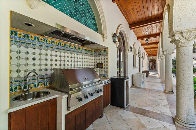 $15,995,000 | 150 Bears Club Drive, Jupiter, FL 33477