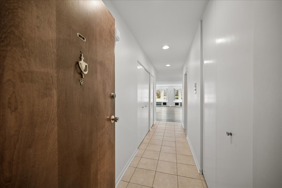 715 Ridge Road, Unit 1BN Wilmette, IL 60091 - Photo 2 of 15