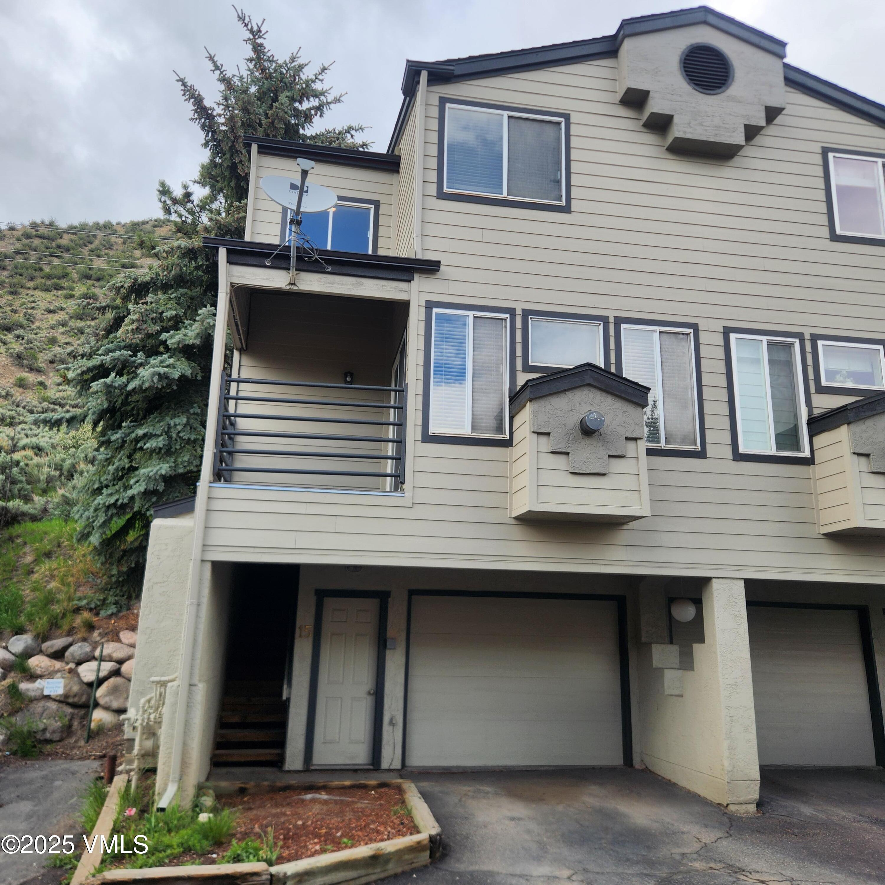600 Nottingham Road, Unit 15 Avon, CO 81620 - Photo 2 of 10 a house view with a outdoor space