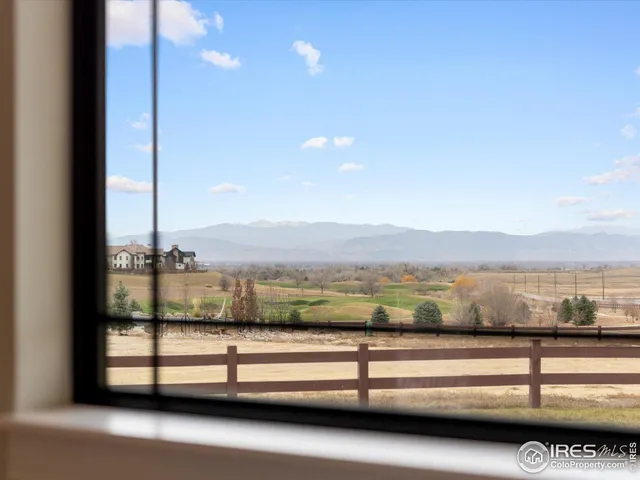 a view of outdoor space with city view