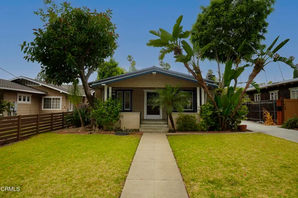$4,495 | 45 North Meridith Avenue, Pasadena, CA 91106