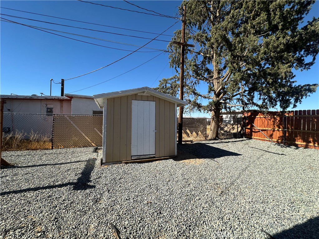 35007 Cedar Road Barstow, CA 92311 - Photo 27 of 29