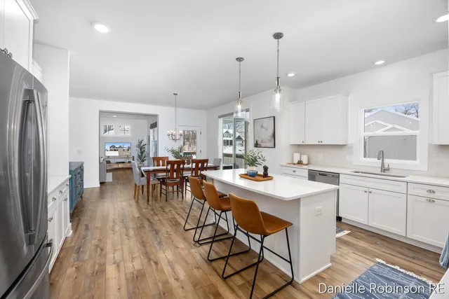 $714,900 | 3361 Box Elder Drive, Jenison, MI 49428