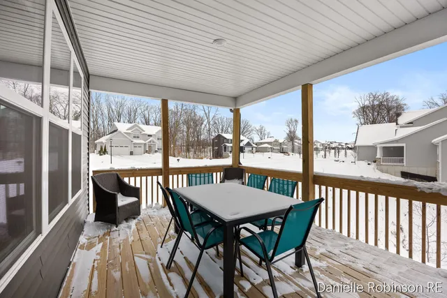 $714,900 | 3361 Box Elder Drive, Jenison, MI 49428