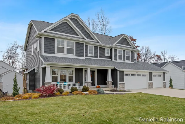 $714,900 | 3361 Box Elder Drive, Jenison, MI 49428