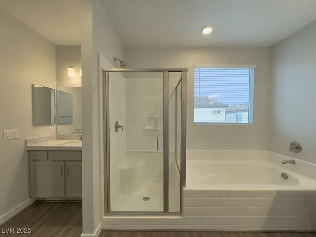 $2,795 | 10668 Carnes Avenue, Las Vegas, NV 89166