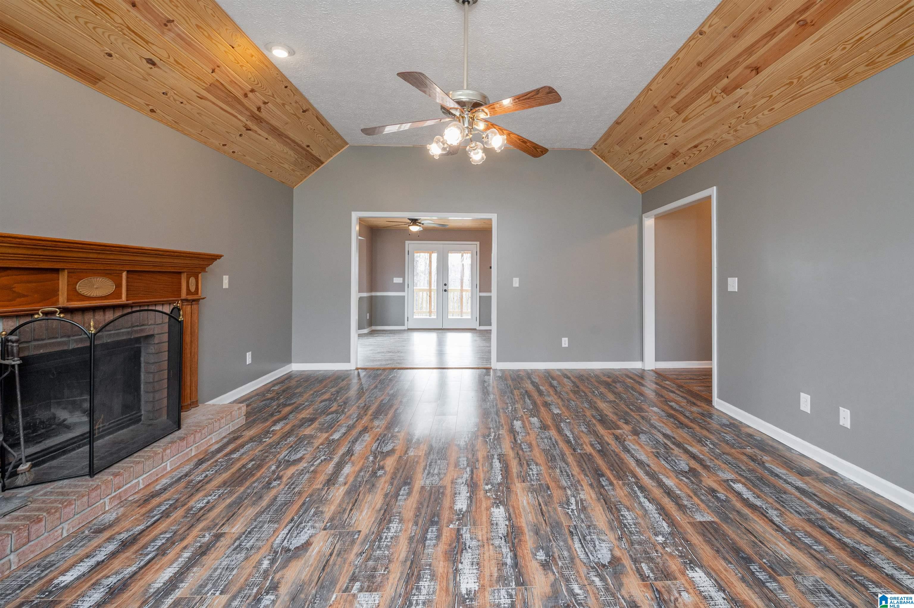 210 Fox Ridge Drive Warrior, AL 35180 - Photo 12 of 44 Gallery Image 12