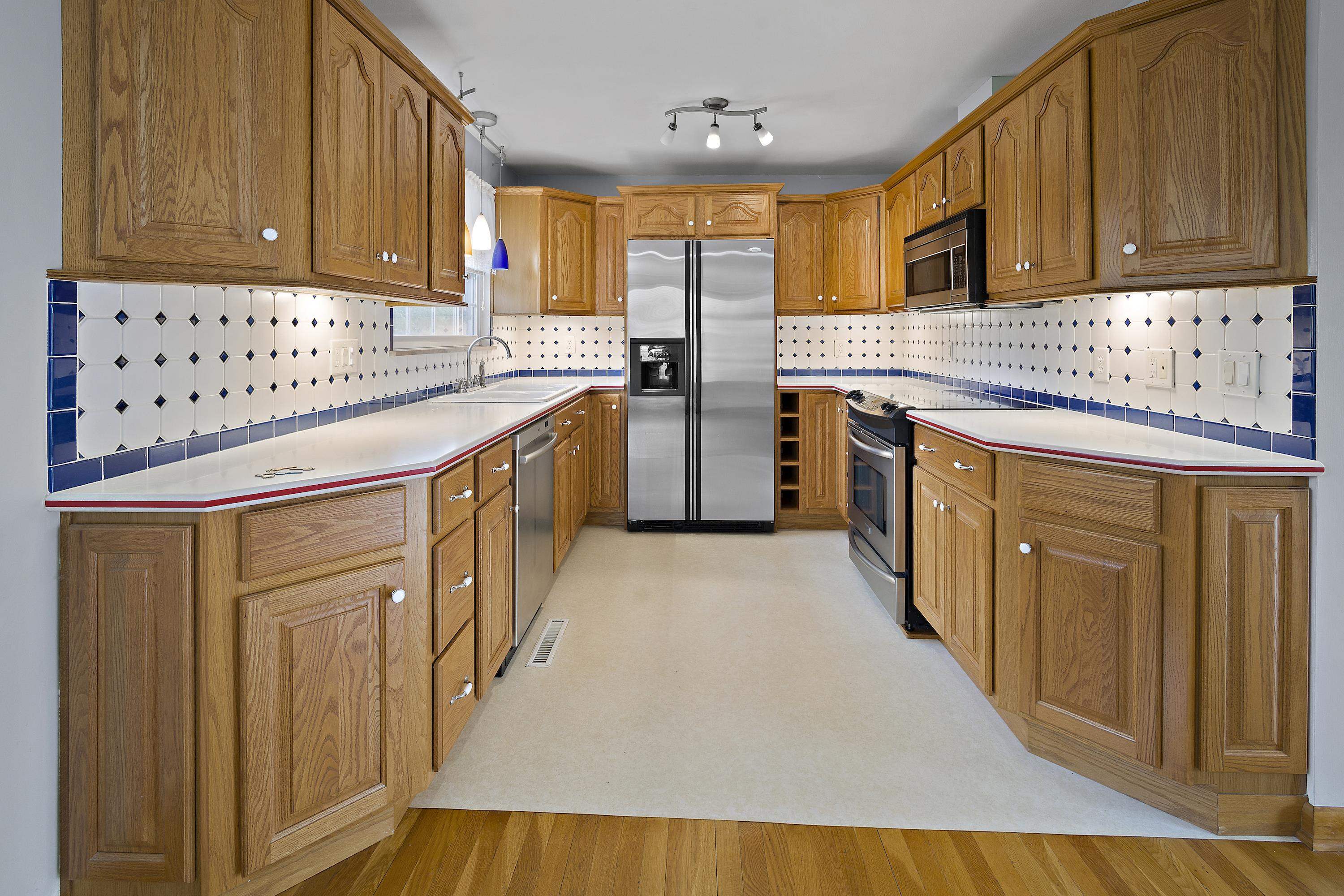 205 Cardinal Road Russell, KY 41169 - Photo 4 of 30