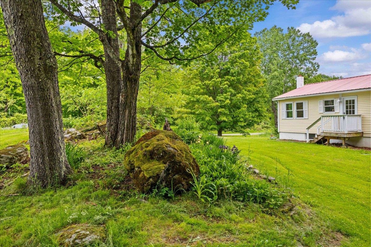 539 Spruce Haven Road Waterbury, VT 05677 - Photo 14 of 53