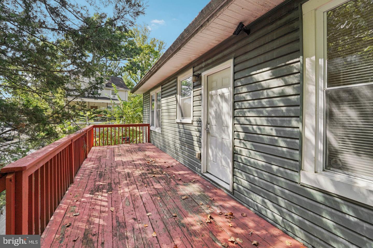 4511 Prospect Circle Baltimore, MD 21216 - Photo 3 of 25 a view of balcony