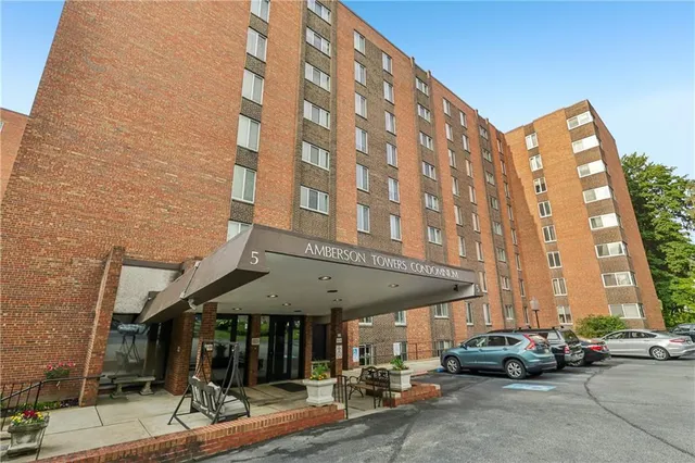 $215,000 | 5 Bayard Road, Unit 102, Pittsburgh, PA 15213