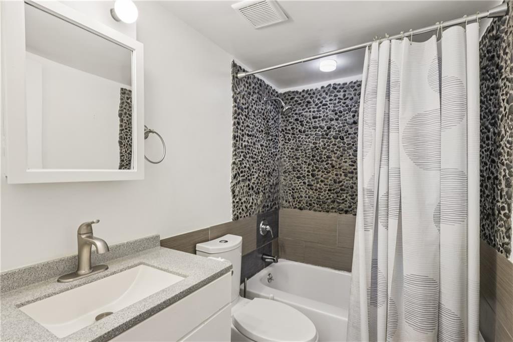 5 Bayard Road, Unit 102 Pittsburgh, PA 15213 - Photo 23 of 35