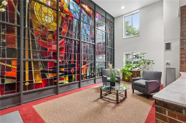 $215,000 | 5 Bayard Road, Unit 102, Pittsburgh, PA 15213