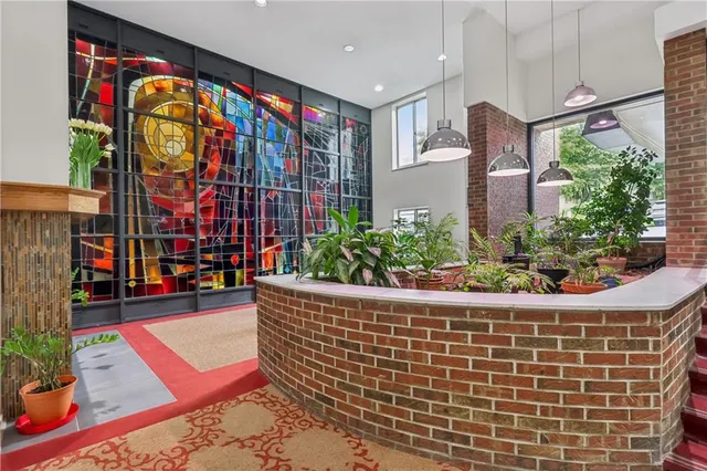 $215,000 | 5 Bayard Road, Unit 102, Pittsburgh, PA 15213