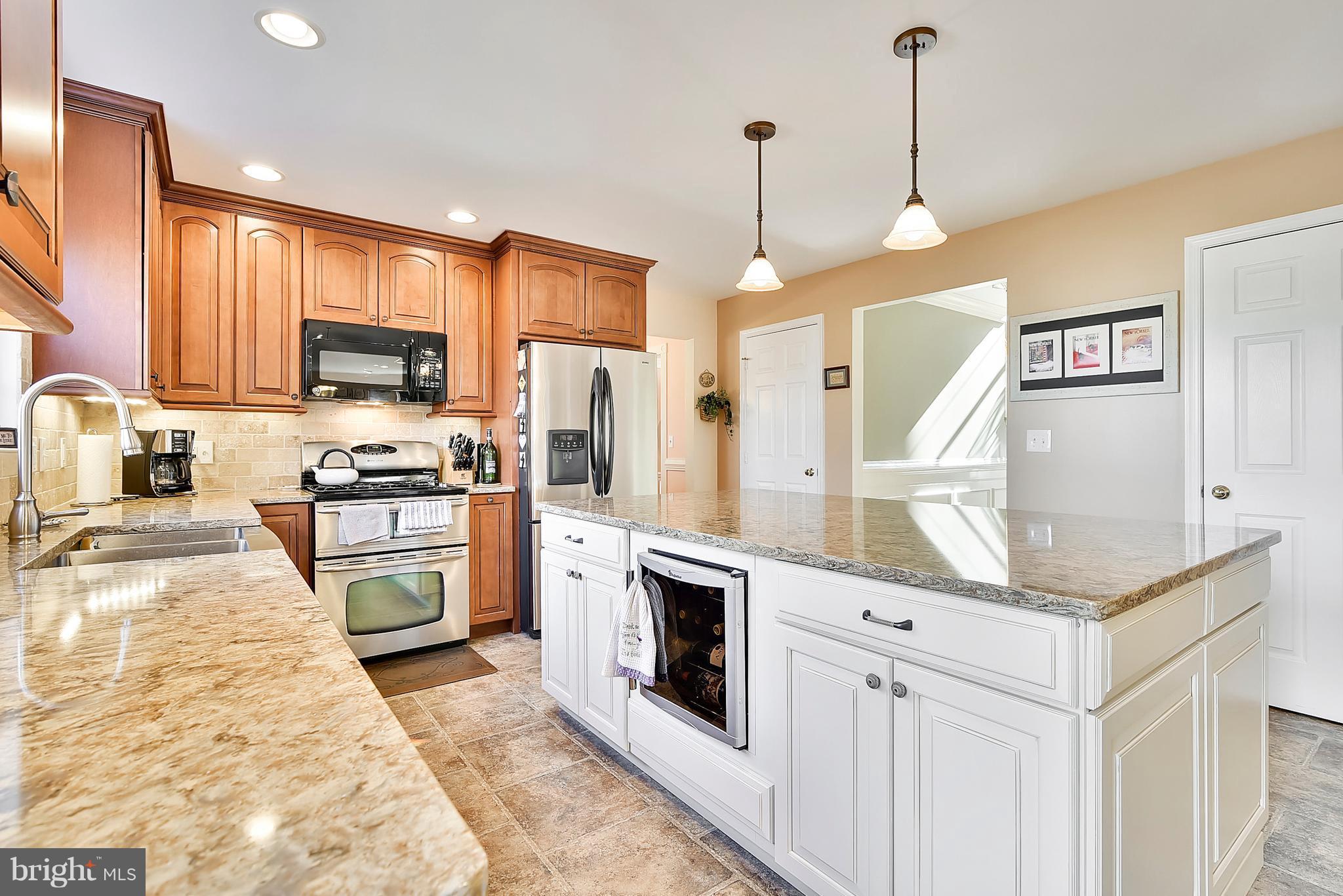 8068 Station Road Manassas, VA 20111 - Photo 2 of 29 Kitchen