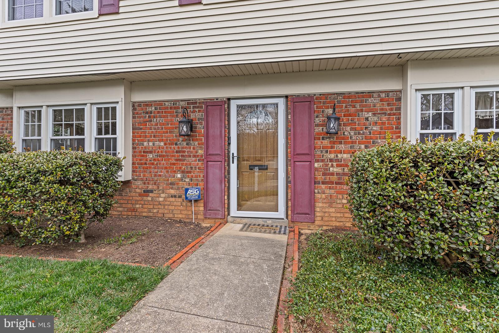 8714 Granite Lane Laurel, MD 20708 - Photo 2 of 32 Well maintained walk-up welcomes you home