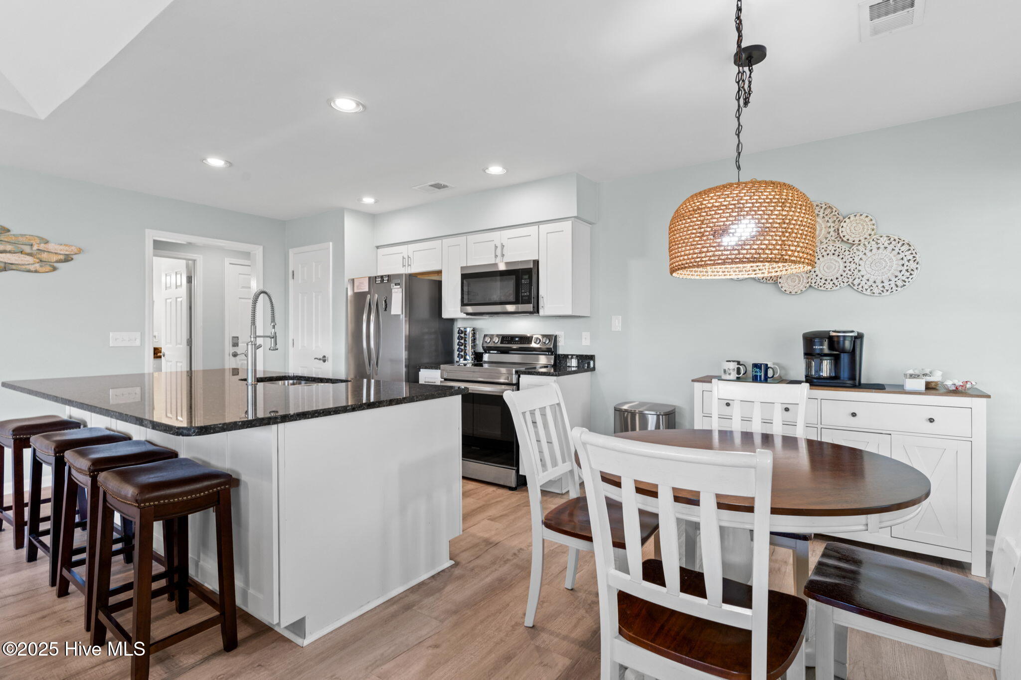 213 Clubhouse Road, Unit 105 Sunset Beach, NC 28468 - Photo 7 of 36 combo kitchen eating area