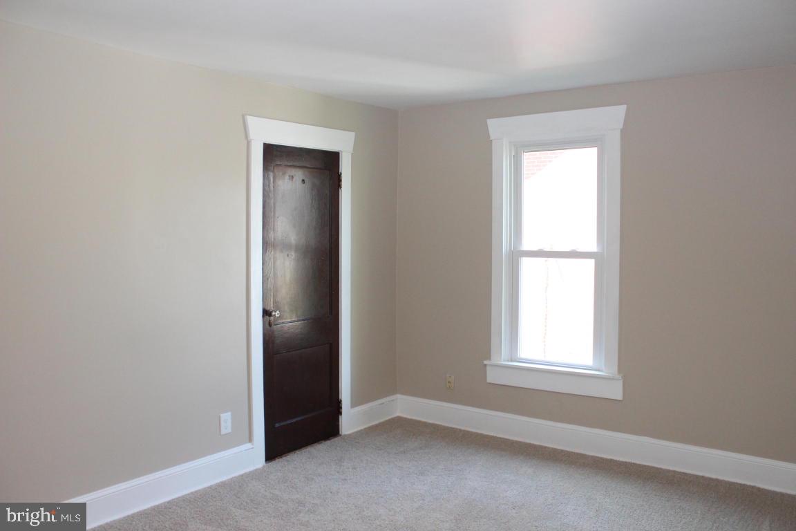 127 West Orange Street Lititz, PA 17543 - Photo 22 of 33