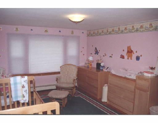 169 Lovell Road Holden, MA 01520 - Photo 6 of 7 Gallery Image 6
