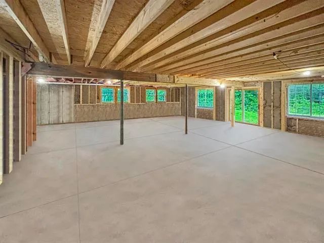 $899,000 | 151 Beech Hill Road, Andover, NH 03216