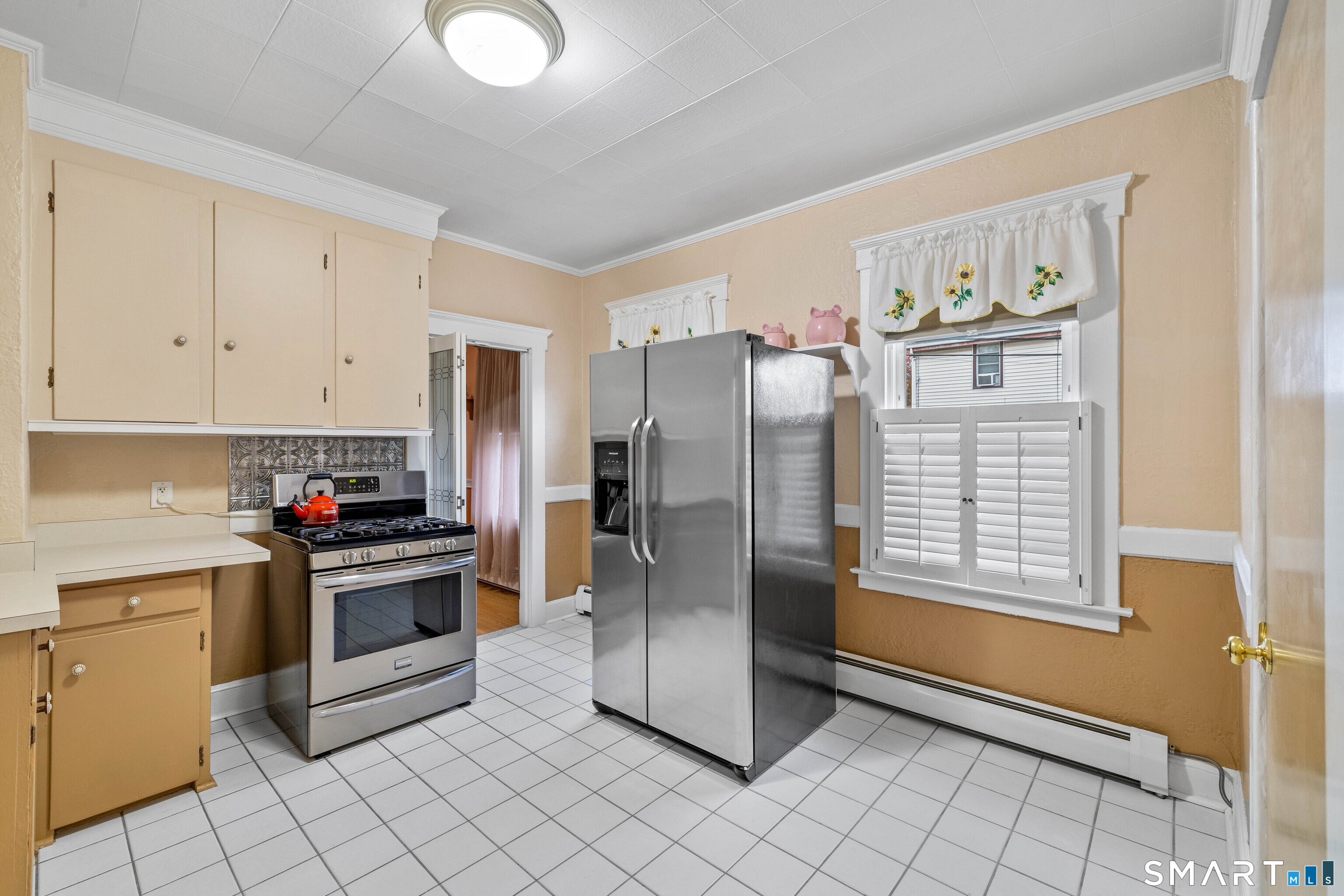 1857 State Street, Unit 1 Hamden, CT 06517 - Photo 9 of 24