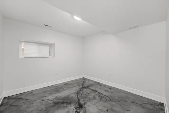 $469,900 | 3824 West Fulton Street, Chicago, IL 60624