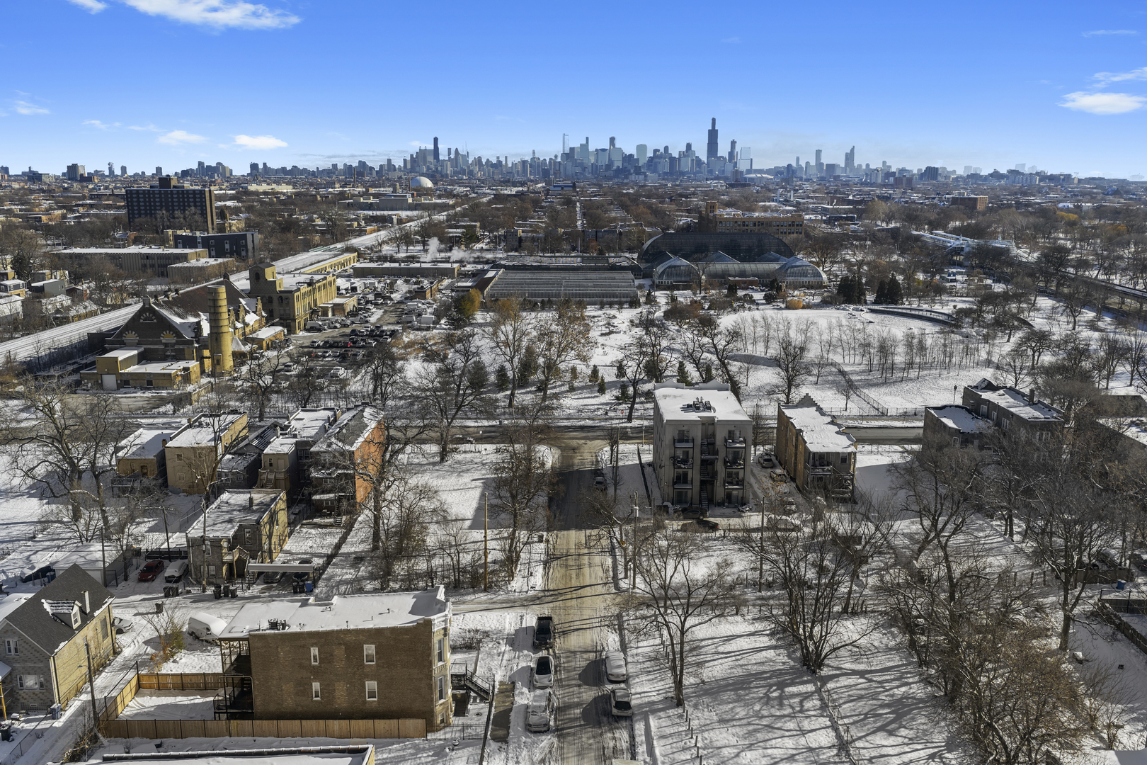 3824 West Fulton Street Chicago, IL 60624 - Photo 26 of 30 a view of a city