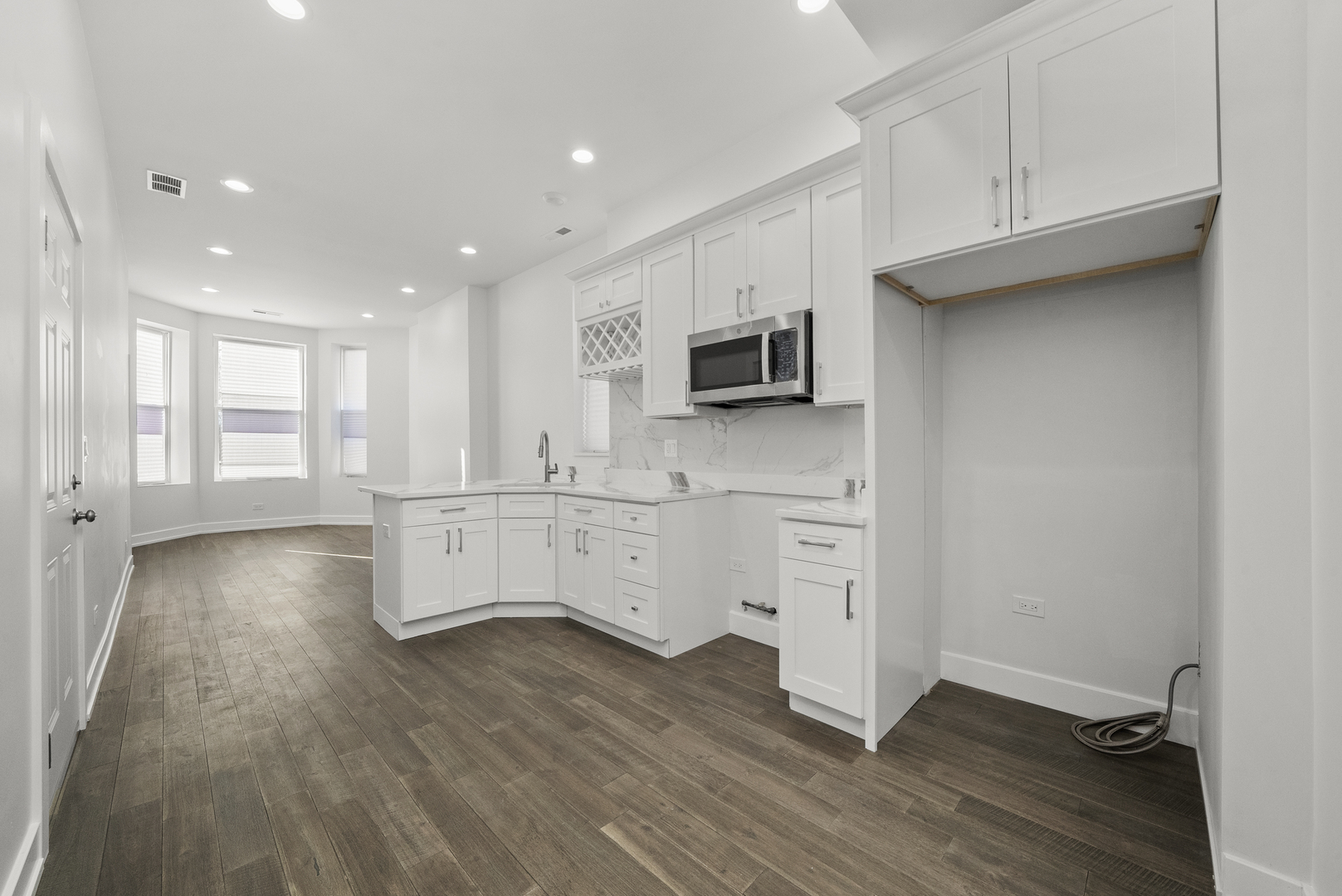 3824 West Fulton Street Chicago, IL 60624 - Photo 10 of 30 a view of a kitchen with electric appliances