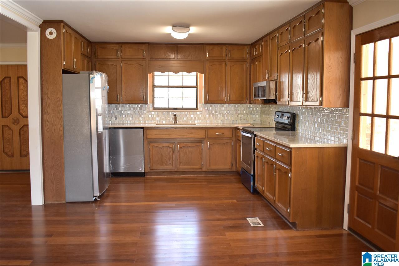 8724 Azalea Lane Morris, AL 35116 - Photo 4 of 30