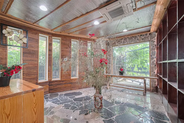 $3,500,000 | 5 Briar Dale Court, Houston, TX 77027