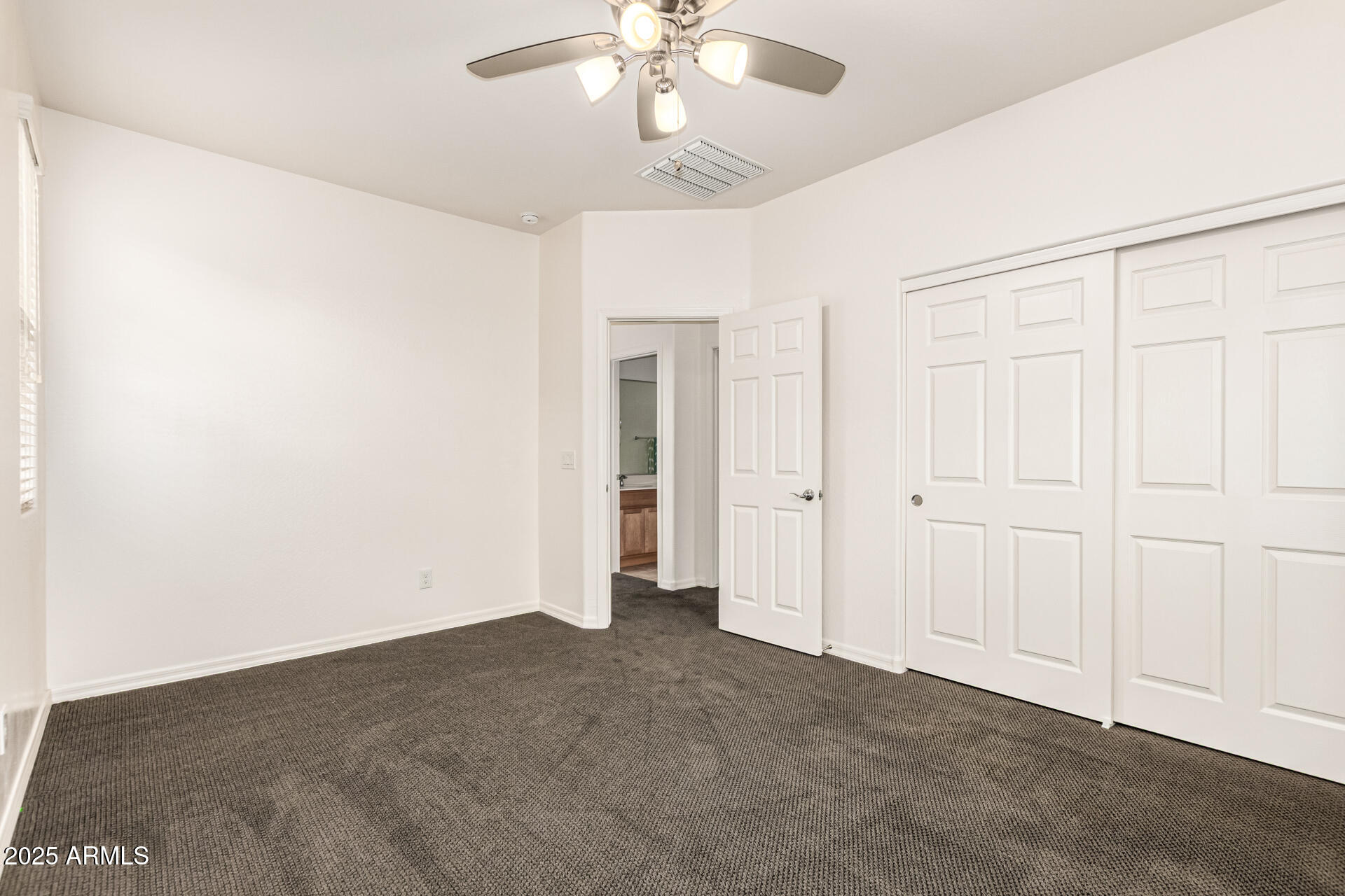 2247 South Agnes Lane Gilbert, AZ 85295 - Photo 27 of 36 37-Agnes