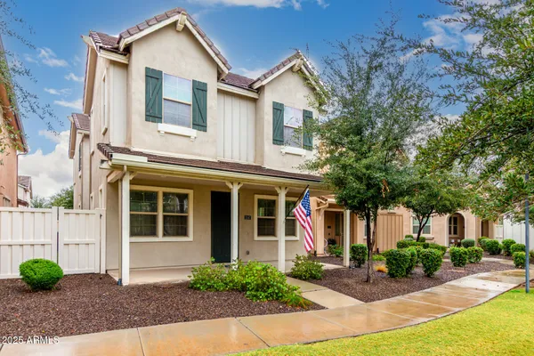 $449,500 | 2247 South Agnes Lane, Gilbert, AZ 85295