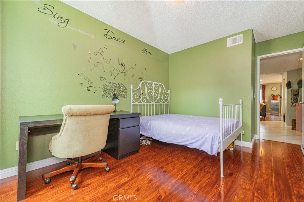7 Town And Country Road Pomona, CA 91766 - Photo 21 of 29
