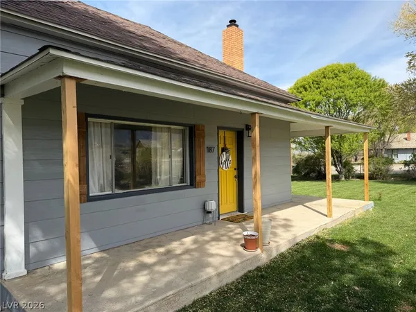 $305,000 | 187 North Main Street, Lund, NV 89317