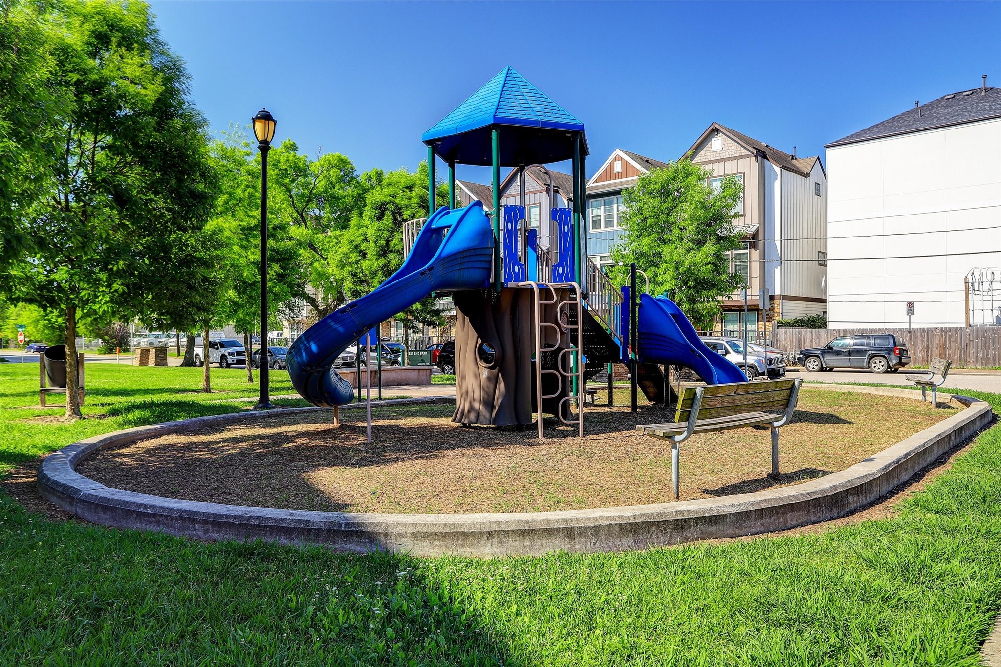 4417 Eli Street Houston, TX 77007 - Photo 18 of 24 West End Park is across the street.