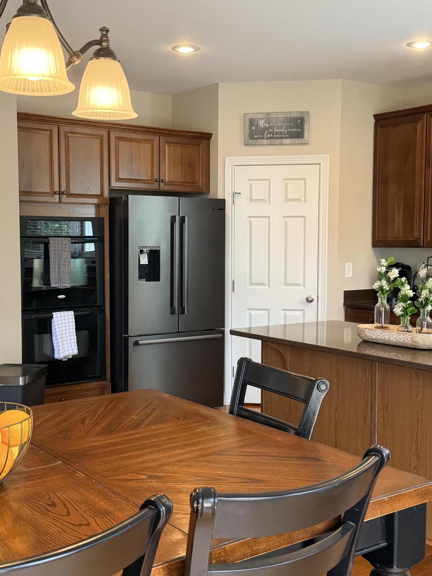 2104 Wyndham Way Union, KY 41091 - Photo 14 of 40 Double Oven/ Pantry