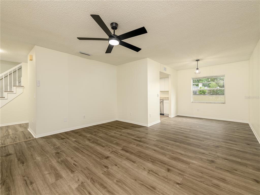 9703 Fox Hollow Road Tampa, FL 33647 - Photo 4 of 31