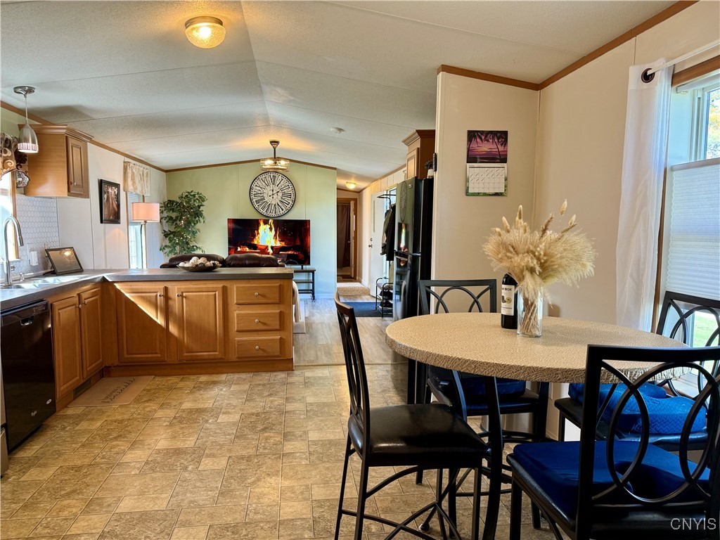 8614 Lakeport Road, Unit 49 Sullivan, NY 13037 - Photo 12 of 29